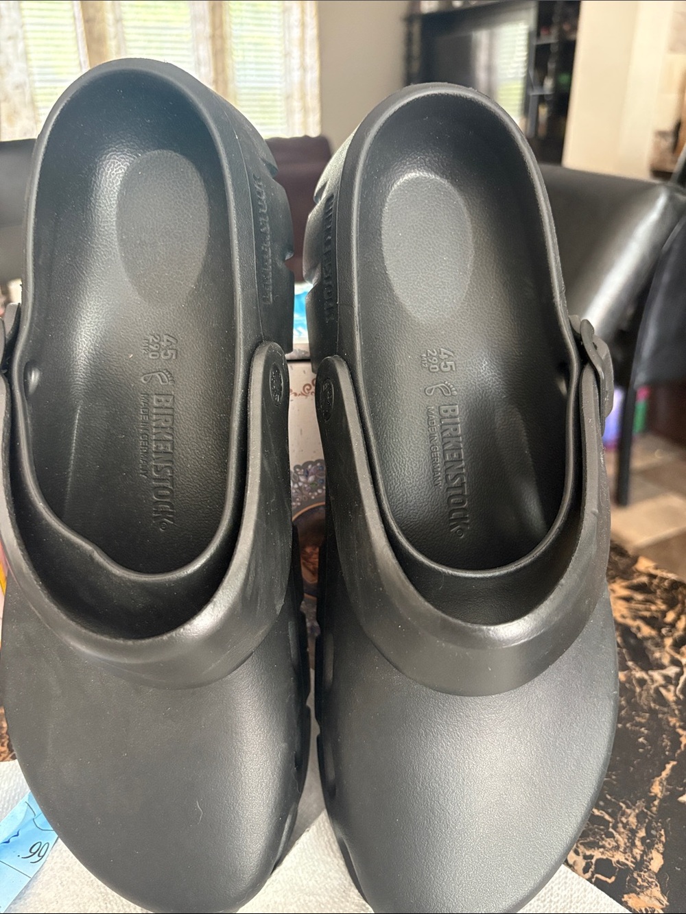Birkenstock Unisex Black EVA Clog - Slip-On Comfort never been worn but no box